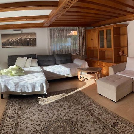 Apartamento Haus Waldrand Oberndorf in Tirol Exterior foto