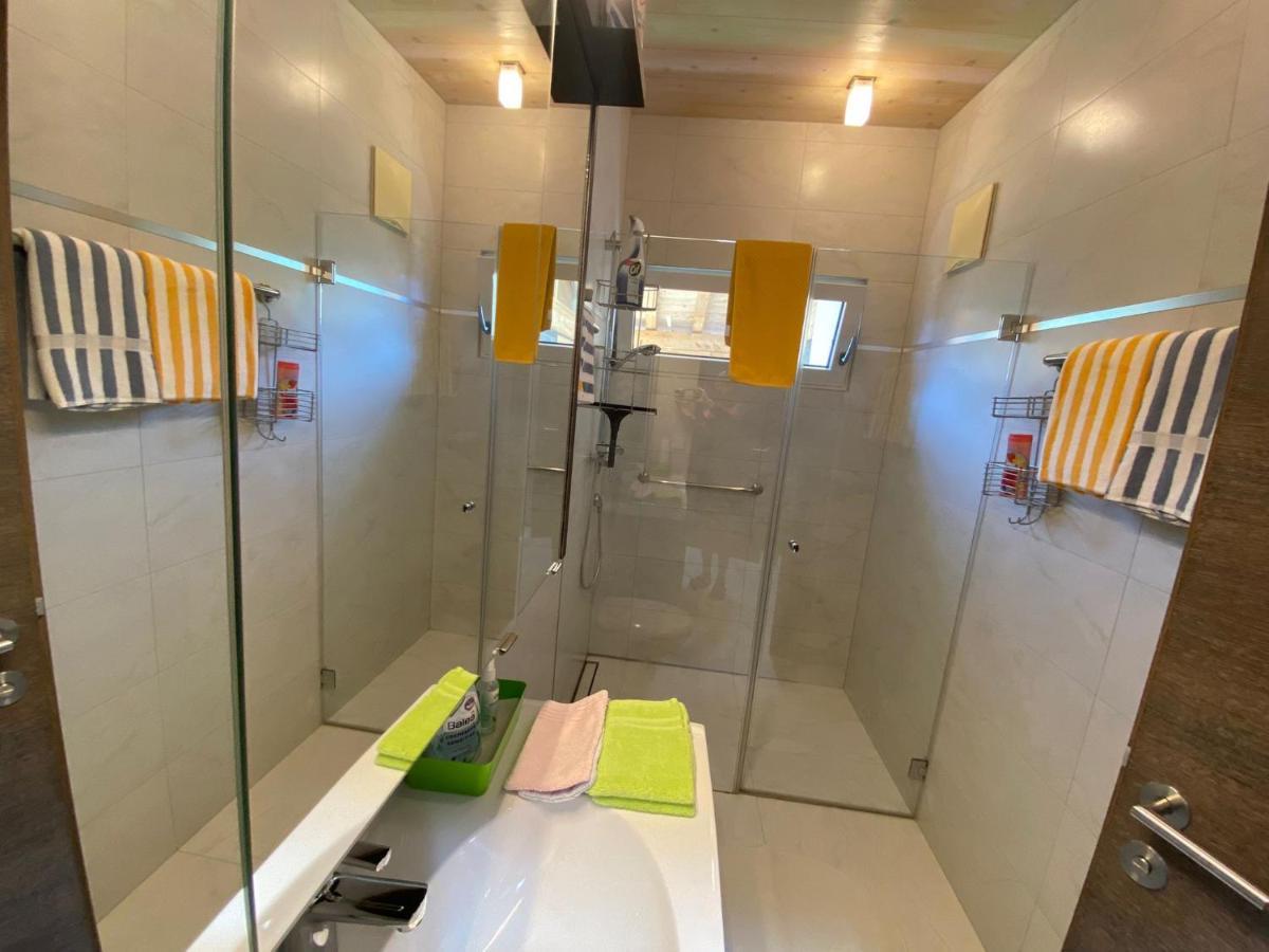 Apartamento Haus Waldrand Oberndorf in Tirol Exterior foto
